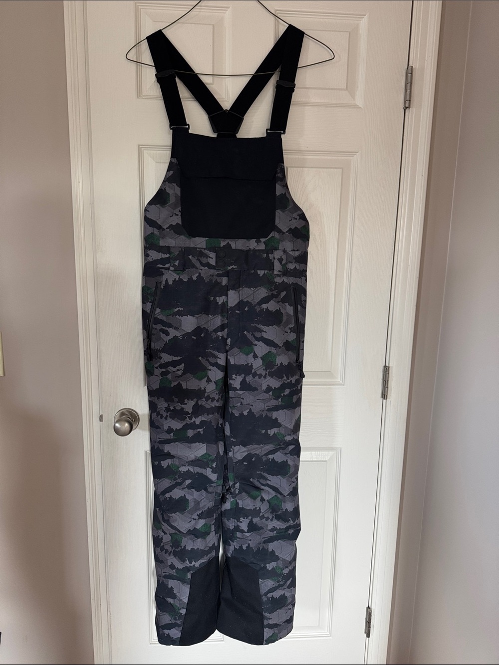 Obermeyer Black & Gray Camo Bib Snow Pants